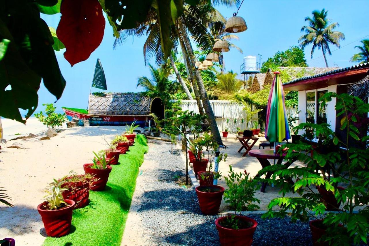 Alivious Beach Homestay Alappuzha Екстериор снимка